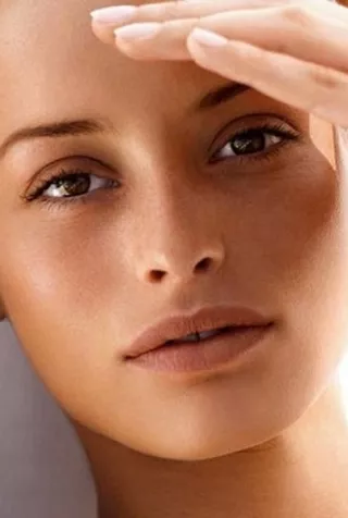 Автозагар по-новому: революция Clarins