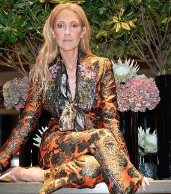 Образ дня: Селин Дион в Dolce & Gabbana и Balenciaga