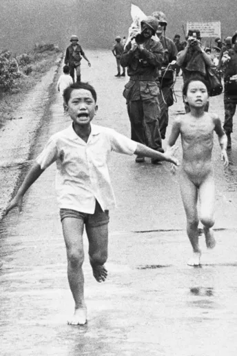 Історія одного фото: легендарний кадр, який зупинив в’єтнамську війну