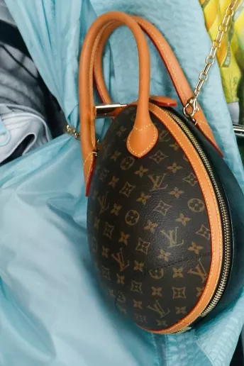 Деталі показу Louis Vuitton весна-літо 2019