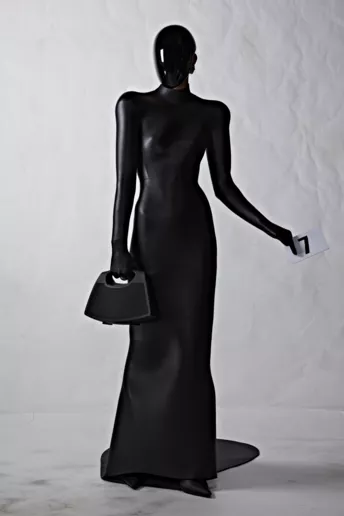 Щось нове, щось старе: колекція Balenciaga Couture осінь-зима 2022/23