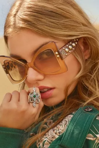 Пустыня зовет: новая рекламная кампания Roberto Cavalli