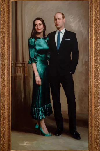 Королівська сім’я поділилася новим портретом герцога та герцогині Кембриджських