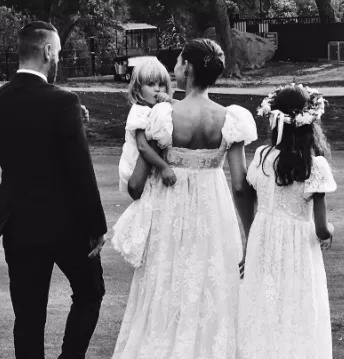 Б'янка Балті вийшла заміж у сукні Dolce & Gabbana