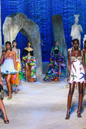 Versace пропустять Тиждень моди в Мілані