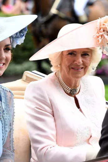 Британські аристократи та інші гості Royal Ascot 2019