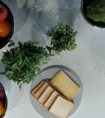 Vogue Kitchen: томаты, фаршированные брокколи, и овощи-гриль на шпажках