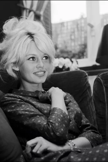 Натхнення на щодень: як Бріжіт Бардо вдягалася вдома