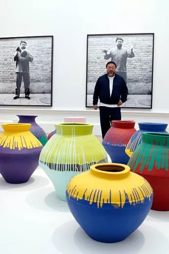 Марина Абрамович, Ай Вэйвэй и Дэмиен Херст в Киеве: главные проекты художников