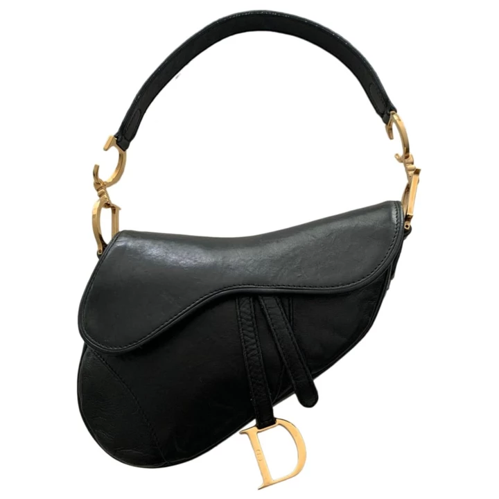 &lt;b&gt;Найкрасивіші сумки Christian Dior Saddle, які зараз можна придбати&lt;/b&gt;