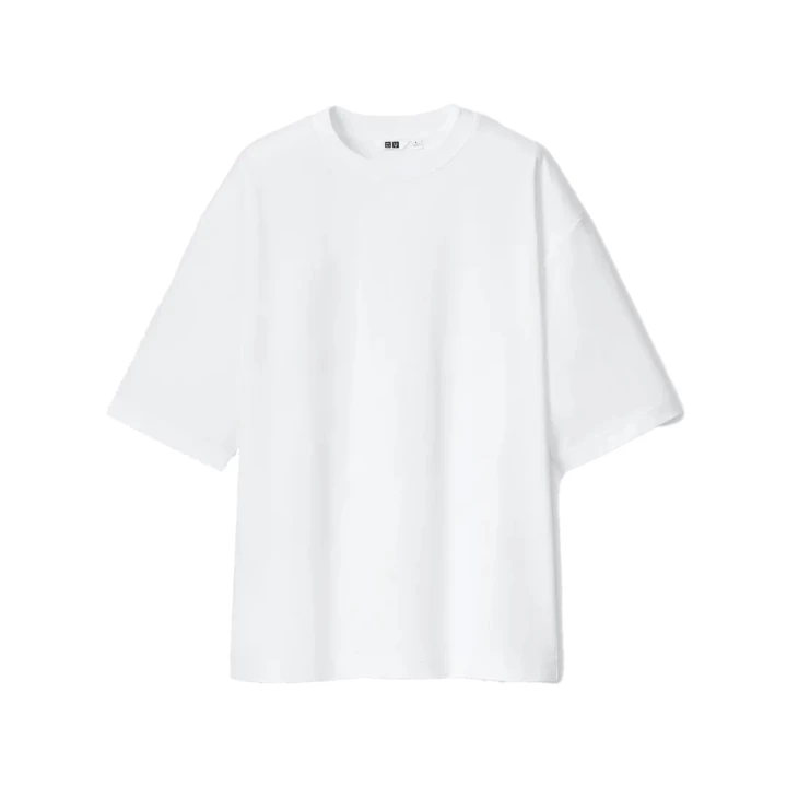 &lt;b&gt;UNIQLO&lt;/b&gt;