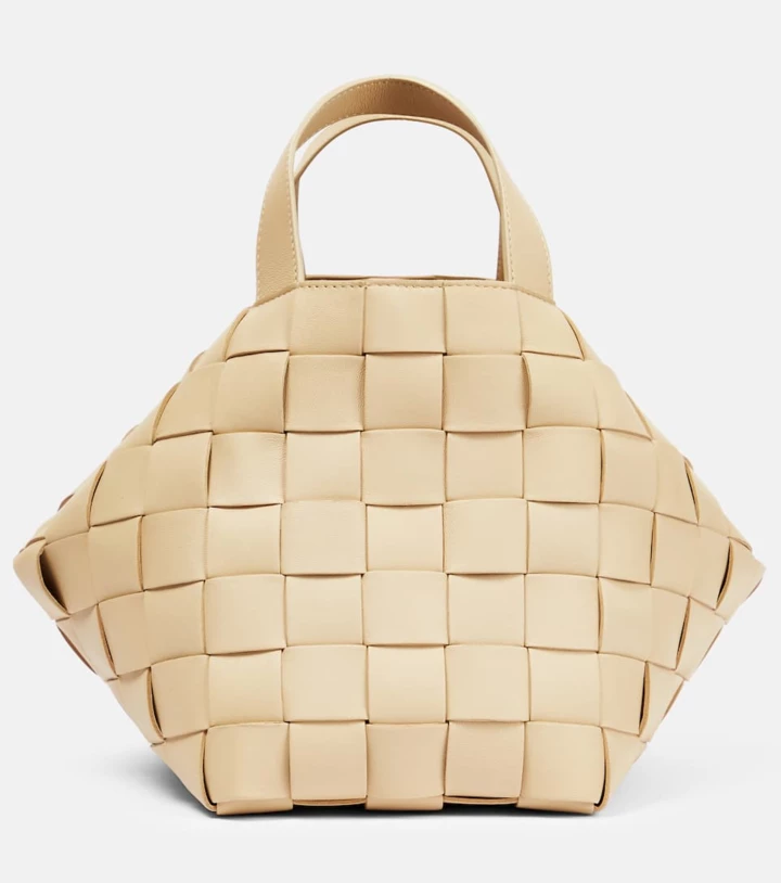 &lt;b&gt;Bottega Veneta&lt;/b&gt;