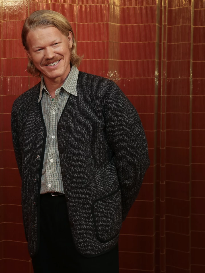 &lt;b&gt;Племенс&lt;/b&gt;