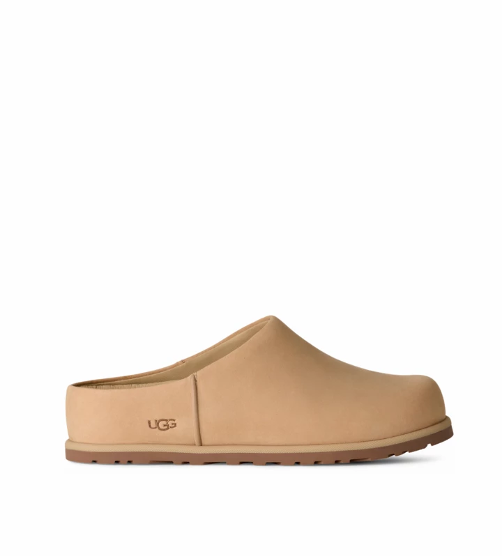 <b>Кросівки та клоги UGG</b>