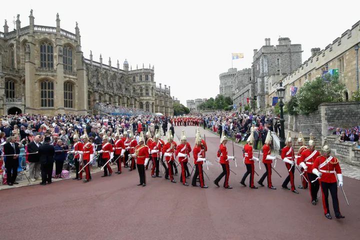 Королевская семья на торжественном параде Ордена Подвязки