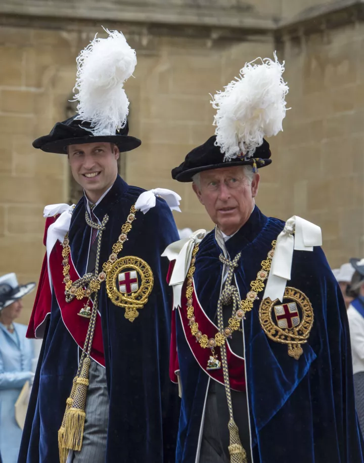 Принц Уильям и принц Чарльз на торжественном параде Ордена Подвязки