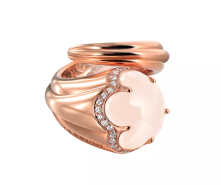 Кольцо Bon Ton Bonheur, розовое золото, бриллианты, молочный кварц Pasquale Bruni