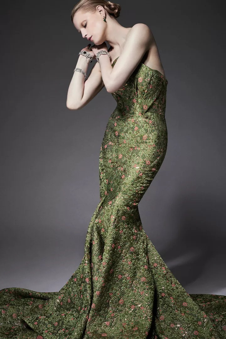 темно-зеленое платье из парчи Zac Posen Resort 2015