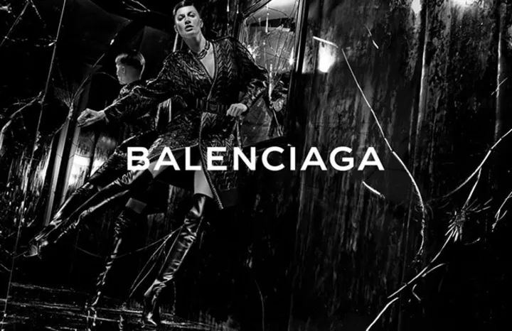 Жизель Бюндхен для Balenciaga