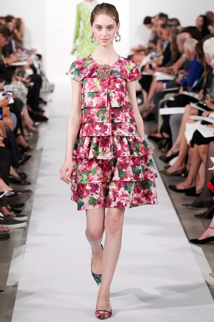 цветочное платье с рюшами Oscae de la Renta, весна-лето 2014