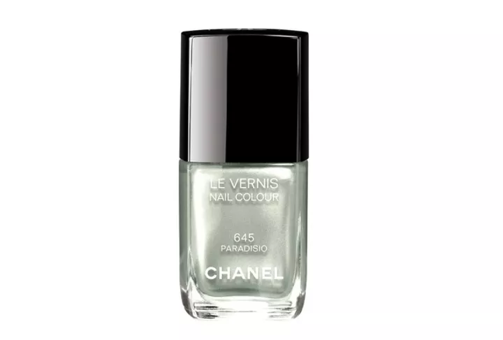 Лак для ногтей Le Vernis, №645 Paradiso, из весенней коллекции макияжа Chanel