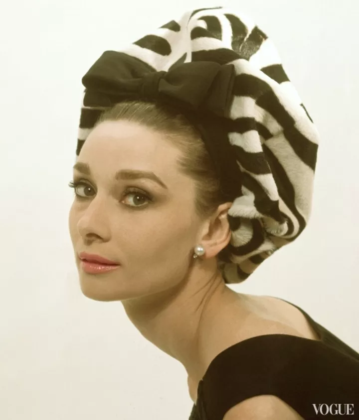 Одри Хепберн (декабрь 1964, фотограф Сесил Битон)