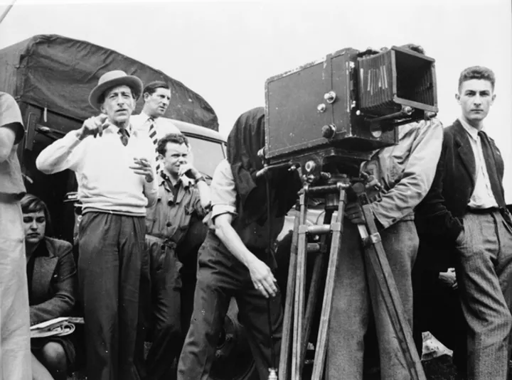 Жан Кокто на съемках фильма "Красавица и чудовище", 1946