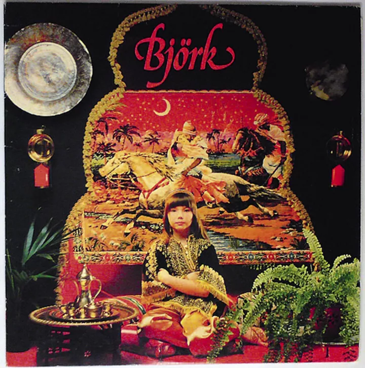 Первый альбом Бьорк Bjork