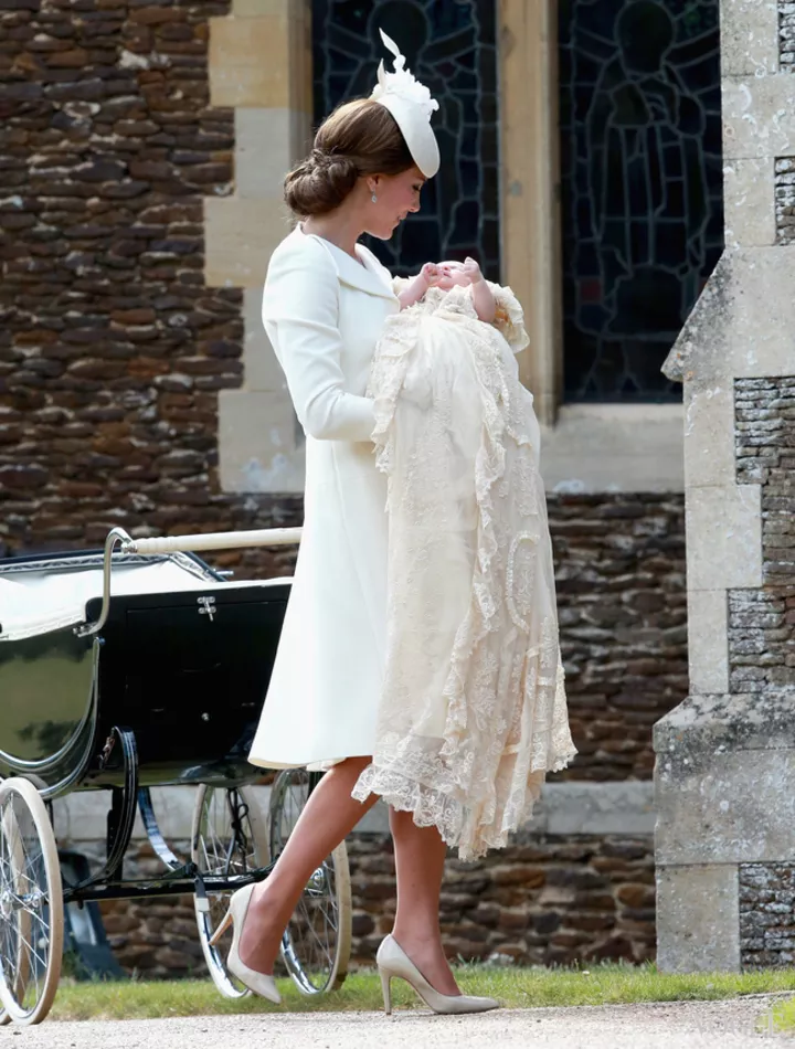 герцогиня Кэтрин с принцессой Шарлоттой