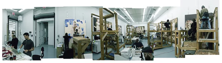 Отдел живописи в студии Кунса, где его помощники трудятся над полотнами для серии Antiquity (
