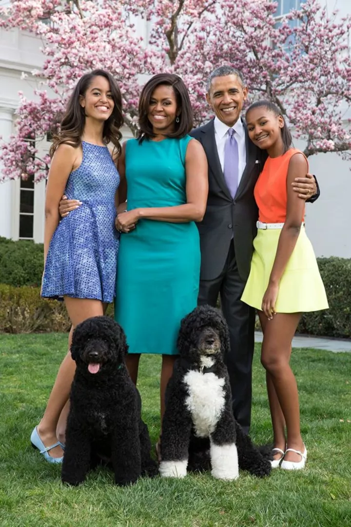 Барак Обама с семьей – пасхальный портрет