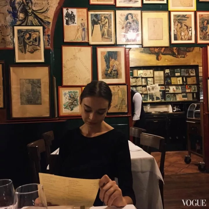 Анна Зосимова в ресторане Bagutta