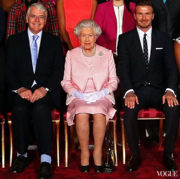 экс-премьер-министр Британии Джон Мейджор, королева Елизавета ІІ, Дэвид Бекхэм