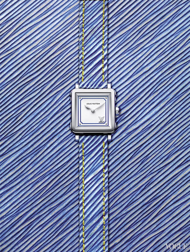 Часы Emprise
23 mm, сталь,
перламутр,
кожа Epi Denim, Louis Vuitton