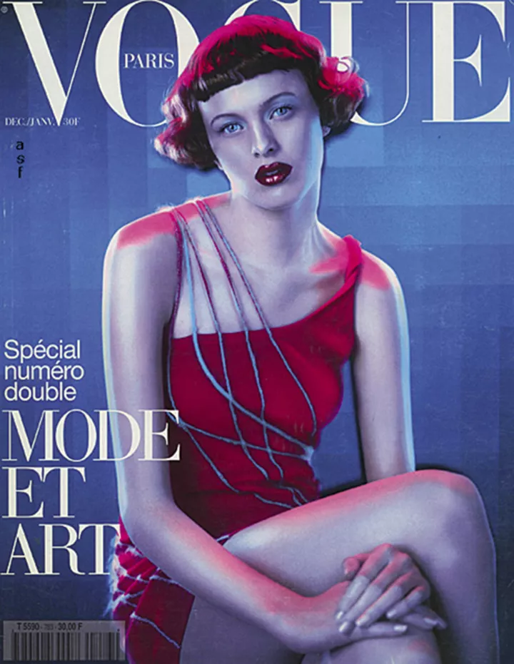 Французский Vogue, декабрь 1997 – январь 1998. Фотограф: Жан-Батист Мондино