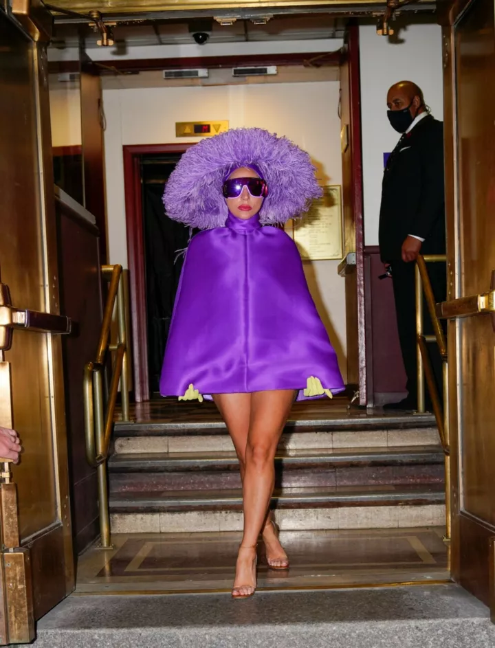 Леди Гага в Valentino Couture