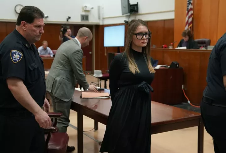 Анна Сорокина в суде, Нью-Йорк, 2019
