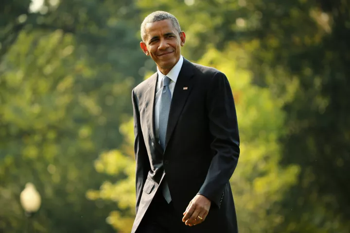 Президент Обама возвращается в Белый дом, 2015