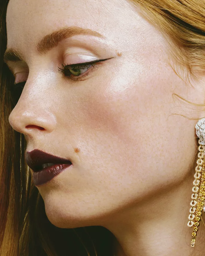 Как повторить стрелки макияжа с кутюрного показа Chanel 2020