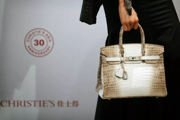 Висновки: який бренд сумок є найбільш вразливим для любителів розкіші?