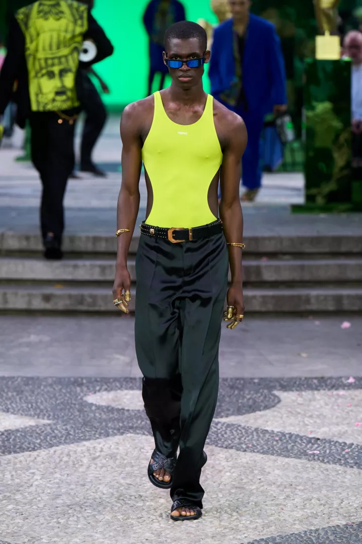 Versace Menswear весна-літо 2023