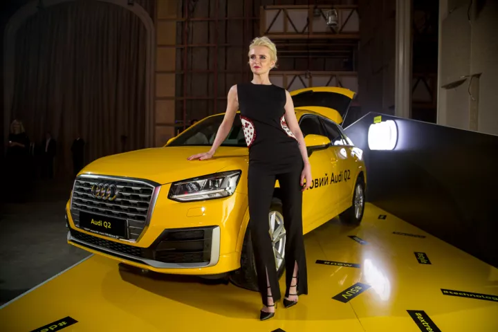 &lt;b&gt;Audi  Q2 желтій&lt;/b&gt;