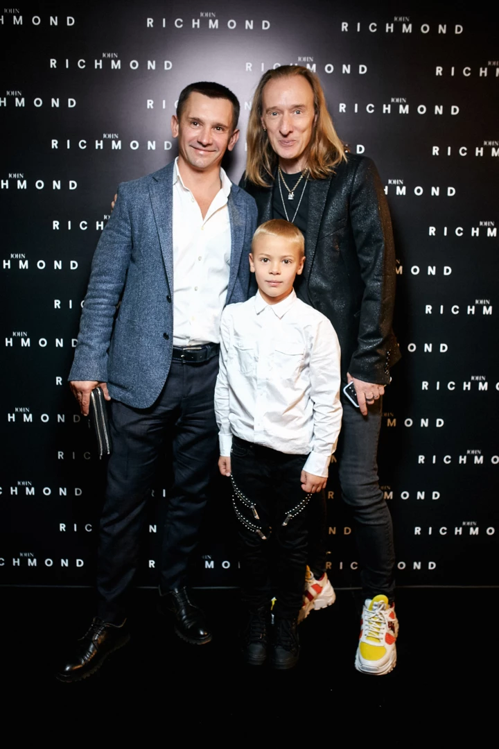 <b>ДжонРичмонд_гости</b>