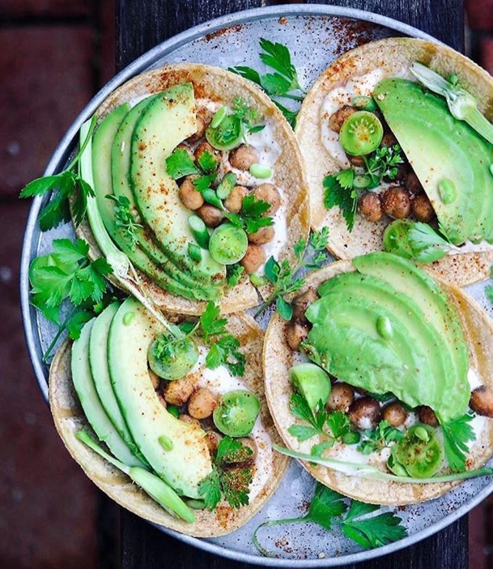 &lt;b&gt;avocadobar&lt;/b&gt;