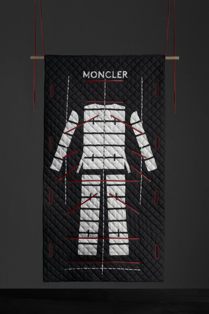 &lt;b&gt;5 Moncler Craig Green&lt;/b&gt;