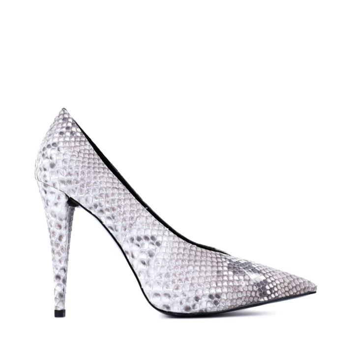 <b>miraton shoes</b>