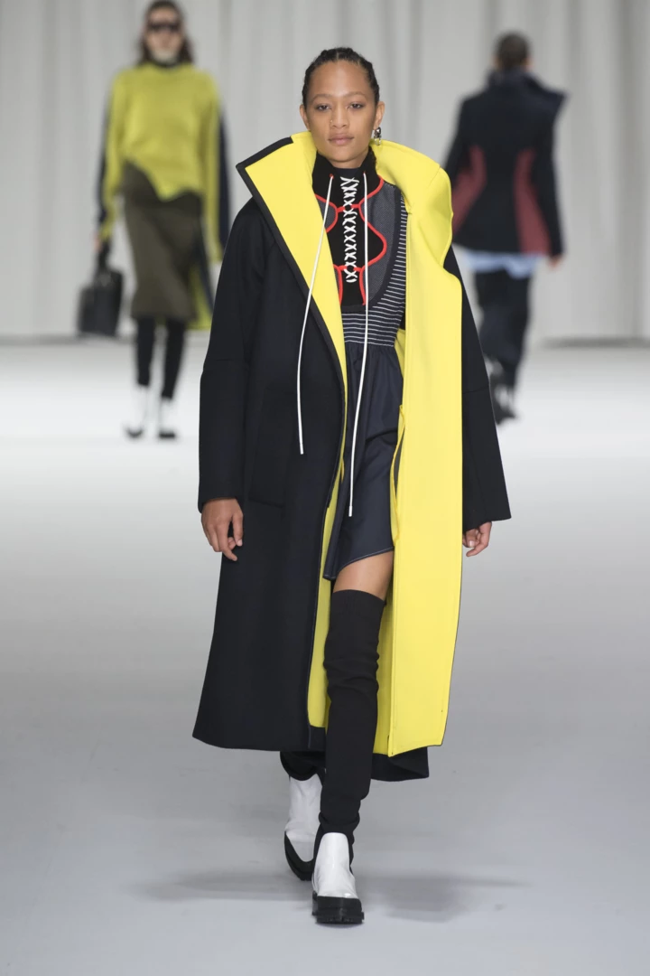 &lt;b&gt;MaxMara_3&lt;/b&gt;
