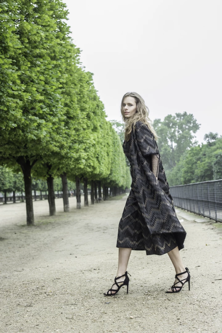 &lt;b&gt;DatsFall&lt;/b&gt;