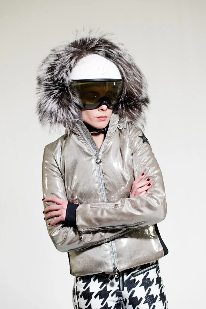 <b>джетсет3</b>