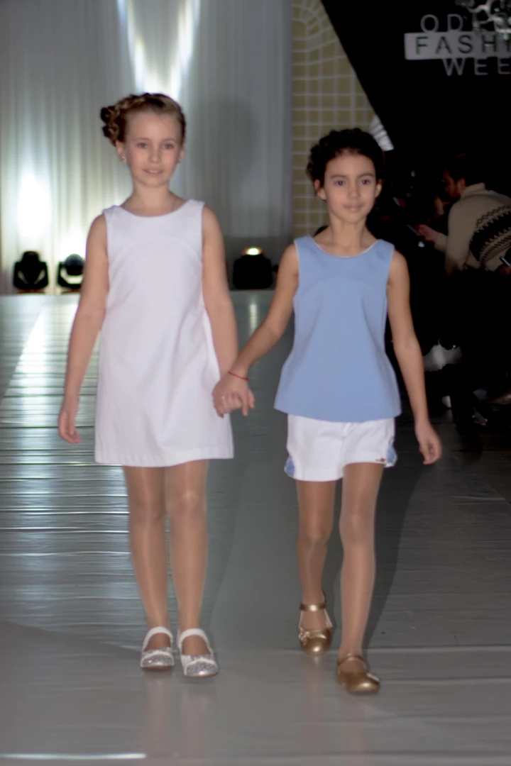 <b>Miss DM ааа</b>